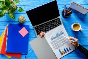 Business Growth concept with laptop/Build a Personal Concierge Business/Starting a Concierge Business/www.theconcieregeacademy.com